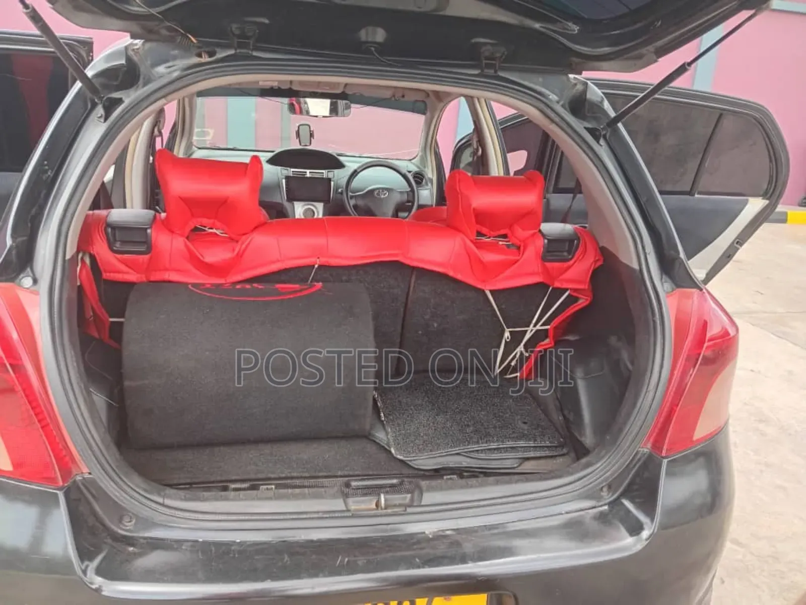Toyota Vitz 2006 Black