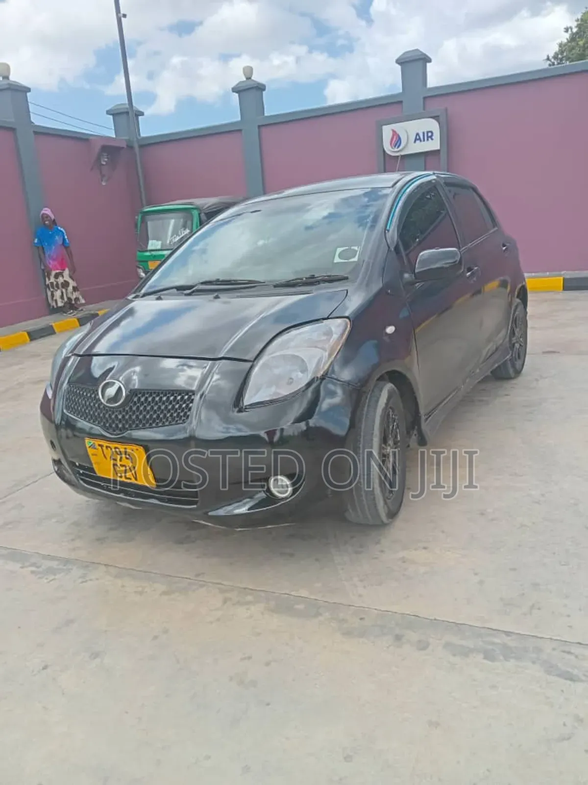 Toyota Vitz 2006 Black