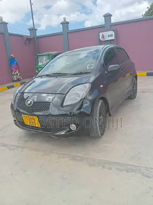 Toyota Vitz 2006 Black