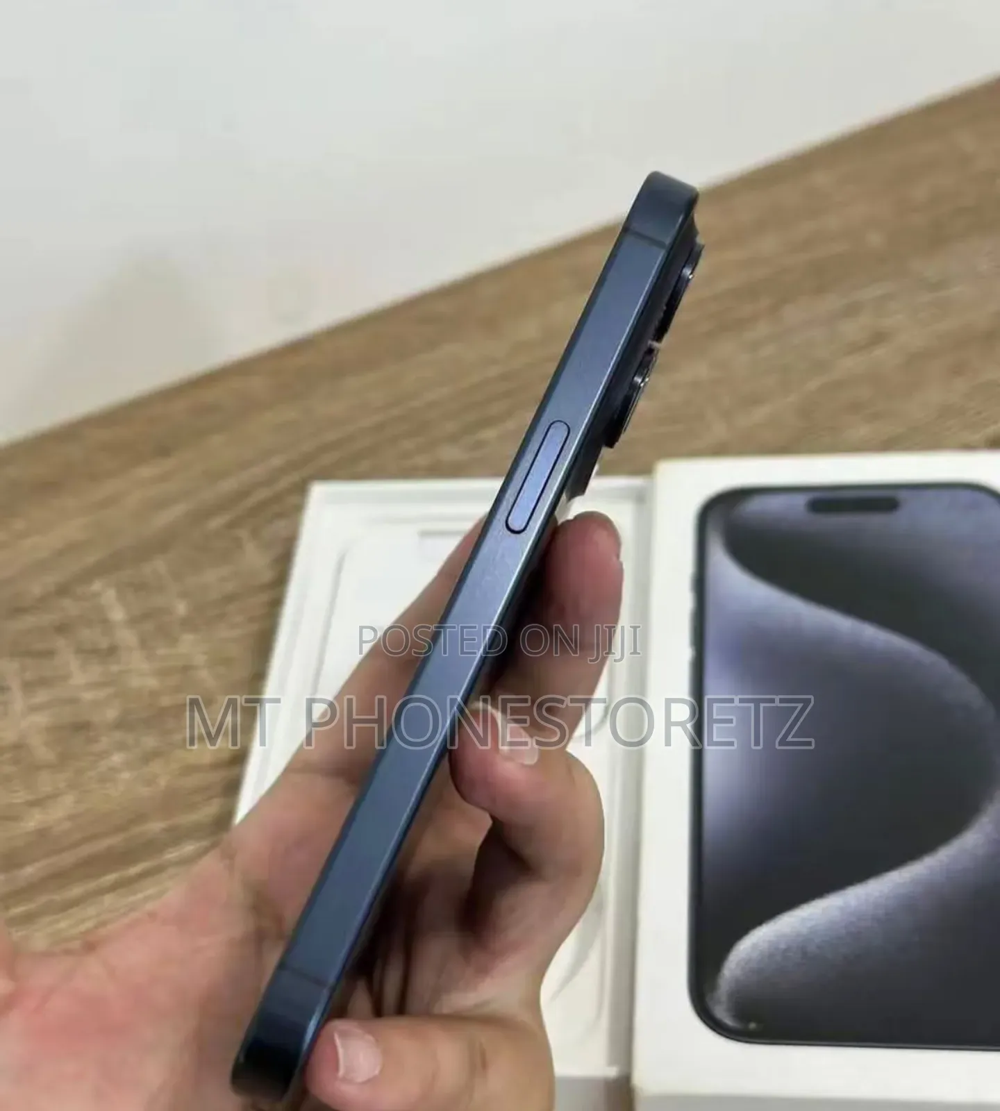 New Apple iPhone 15 Pro 256 GB