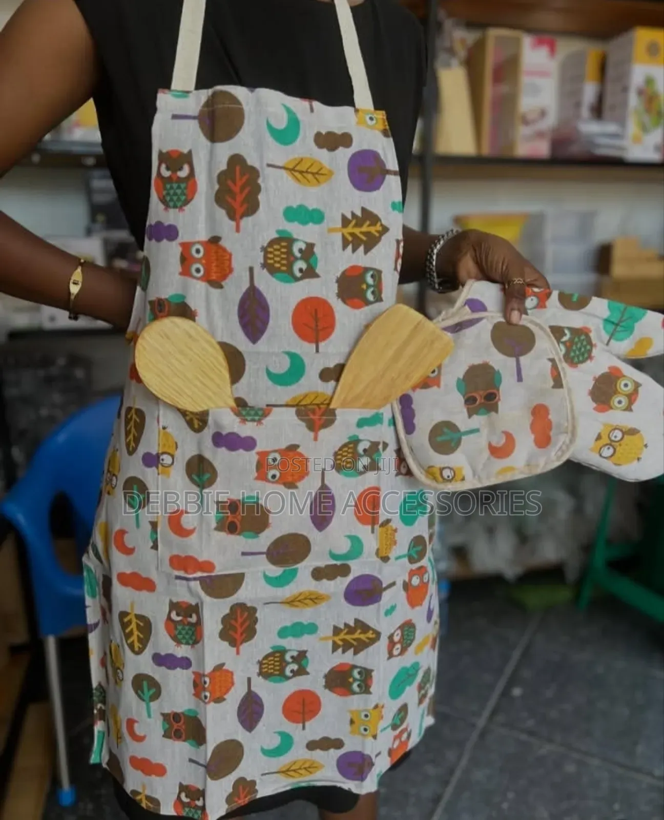 Kitchen Apron and Oven Mitt Set