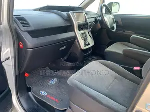 Toyota Noah 2013 Silver