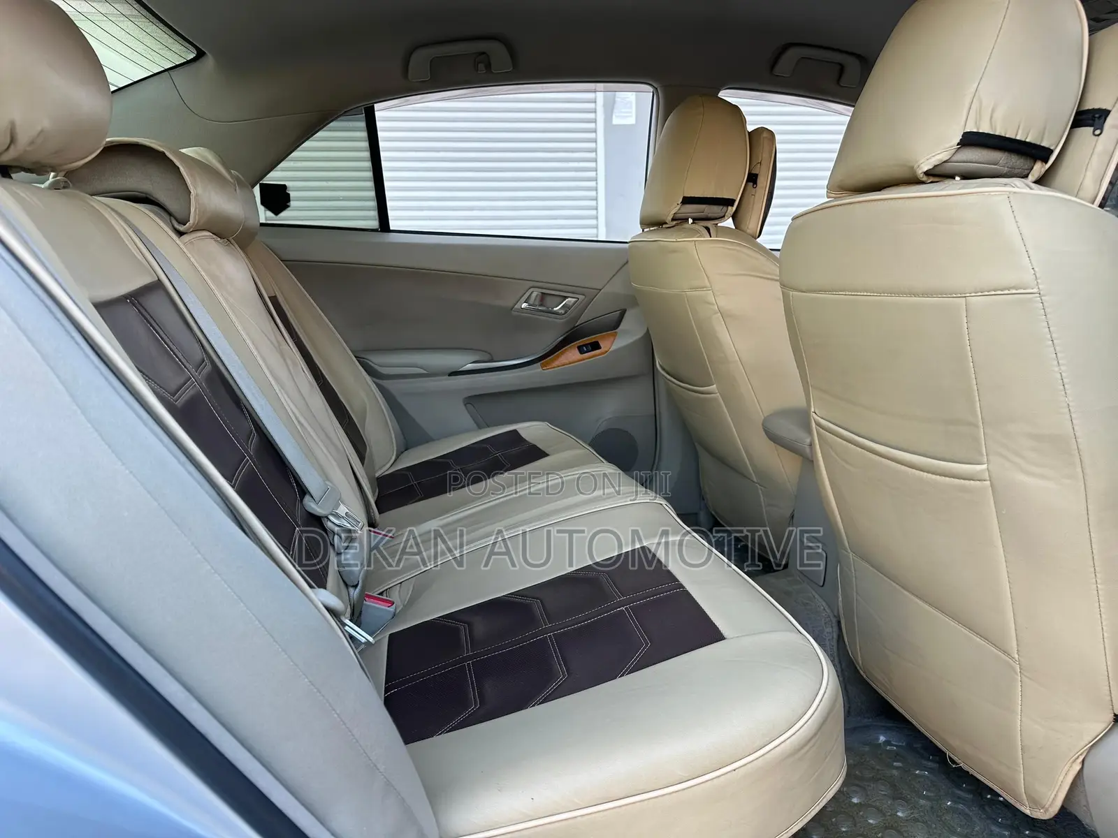 Toyota Premio 1.5 FWD 2010 Silver