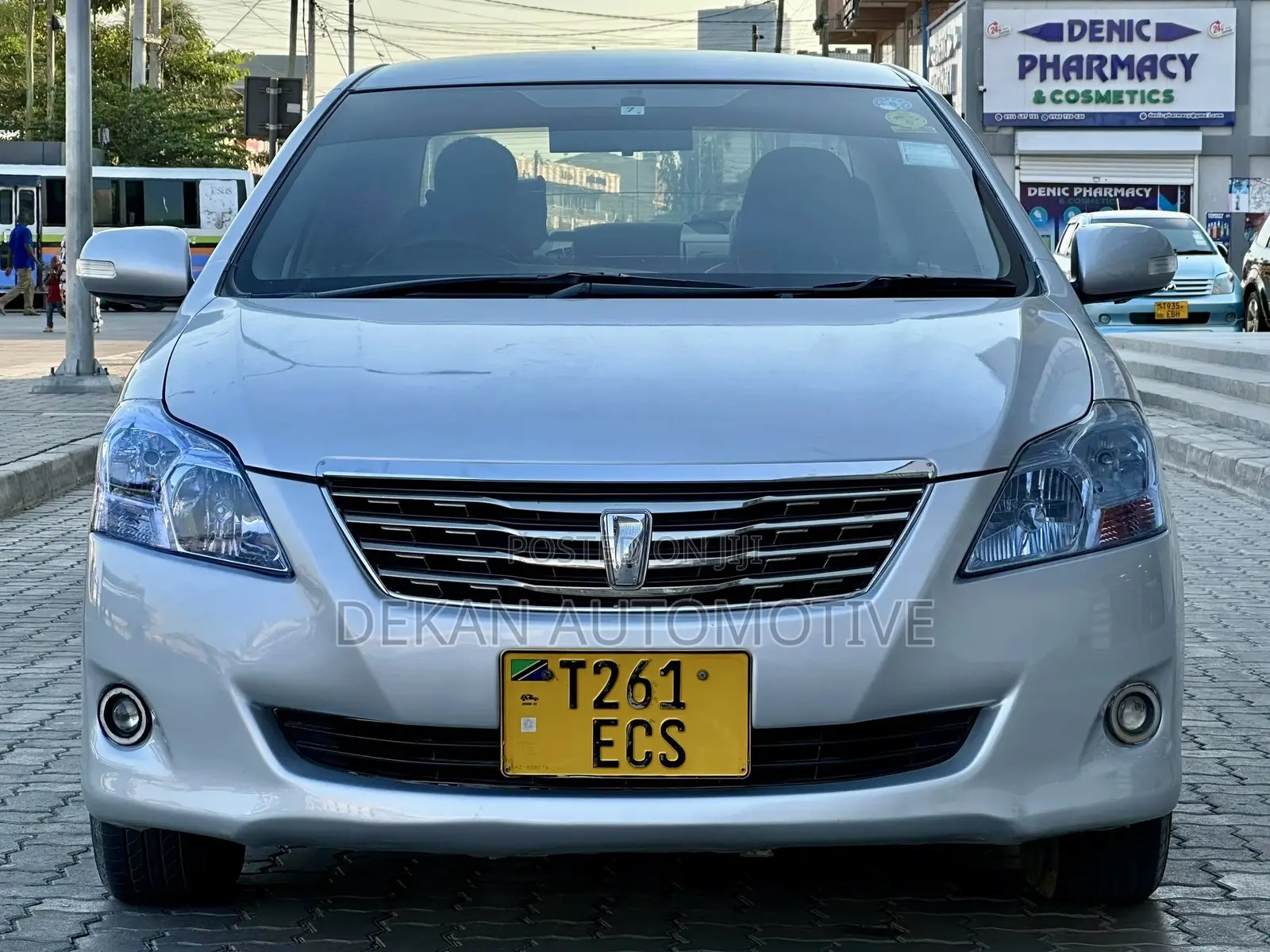 Toyota Premio 1.5 FWD 2010 Silver