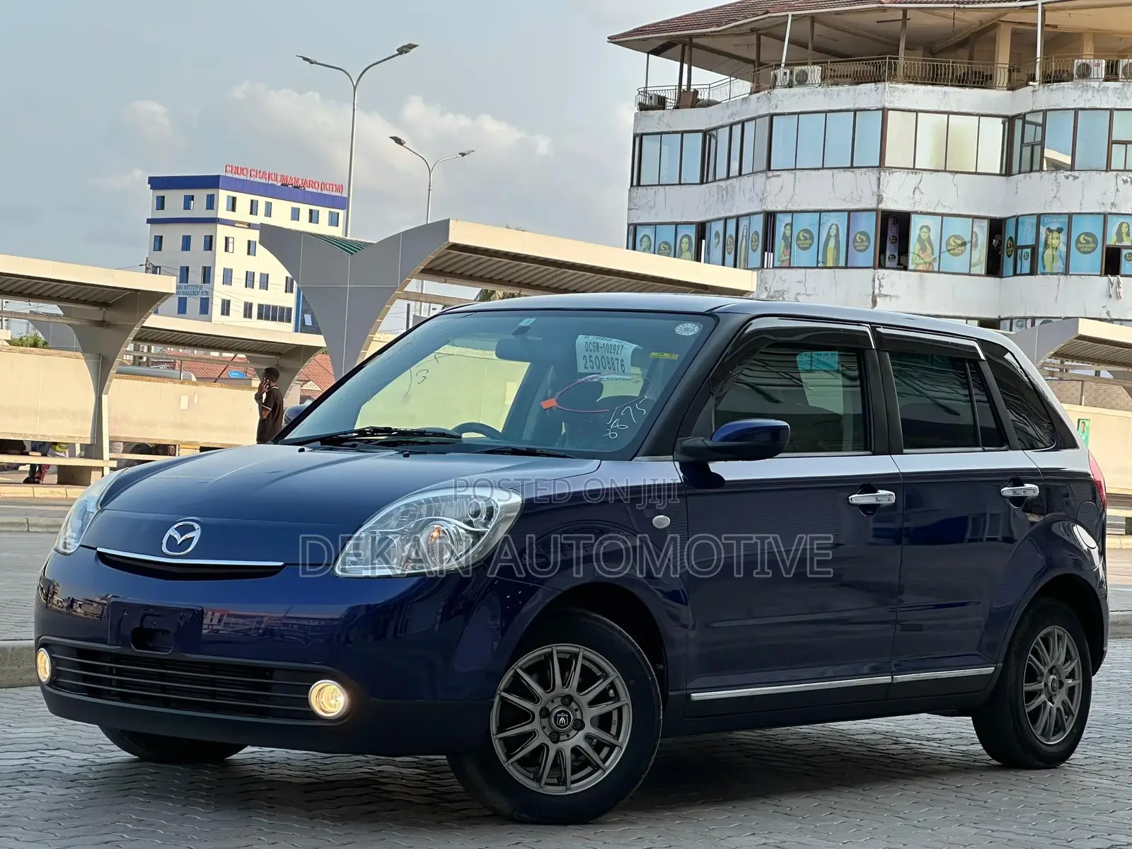 Mazda Verisa 2008 Blue