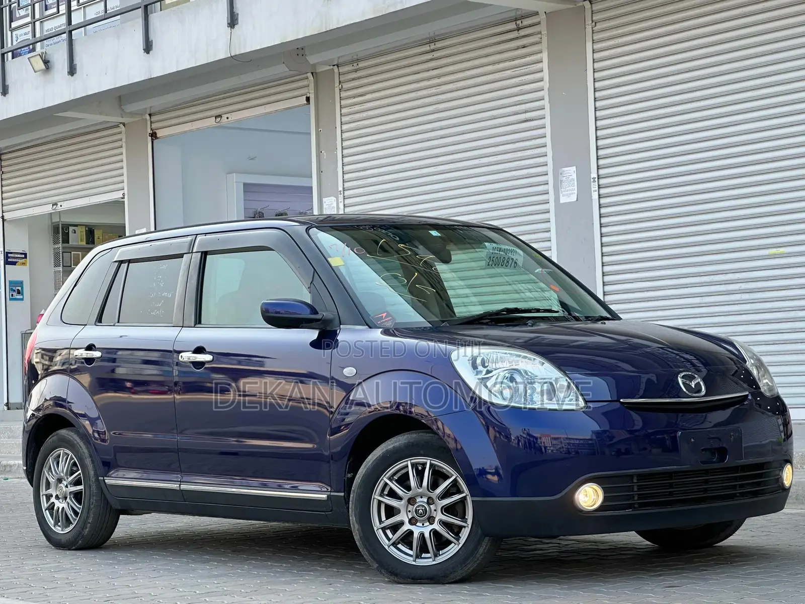 Mazda Verisa 2008 Blue