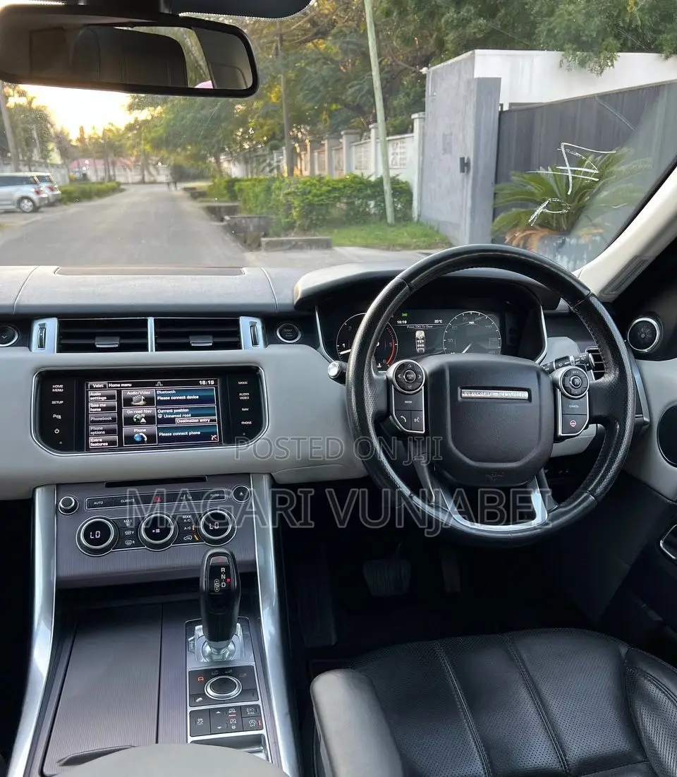 Land Rover Range Rover Sport 2015 Red