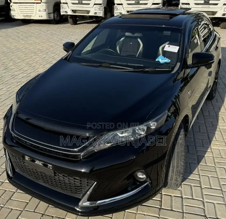 Toyota Harrier 2016 Black