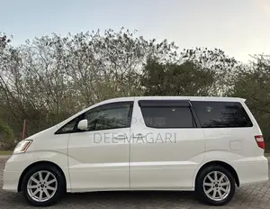 Toyota Alphard 2004 White