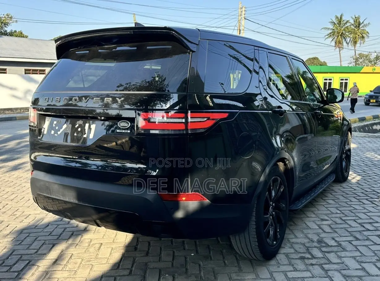 Land Rover Discovery 2018 Black