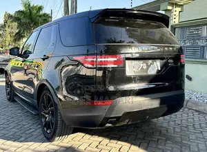Land Rover Discovery 2018 Black