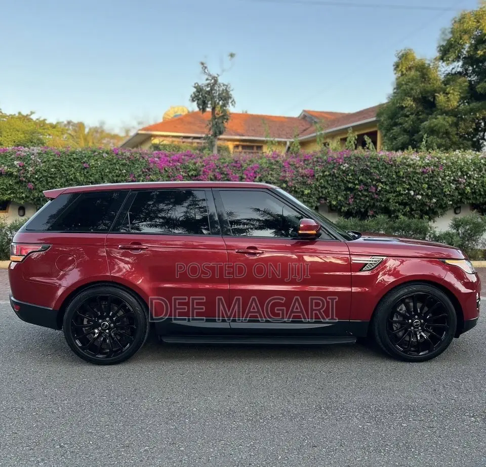 Land Rover Range Rover Sport HSE 4dr SUV 4WD (3.0L 6cyl S/C 8A) 2015