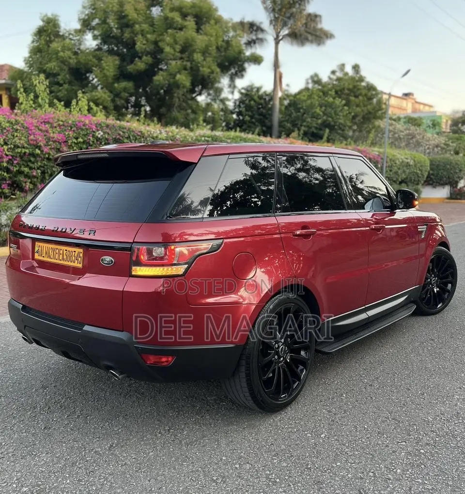 Land Rover Range Rover Sport HSE 4dr SUV 4WD (3.0L 6cyl S/C 8A) 2015