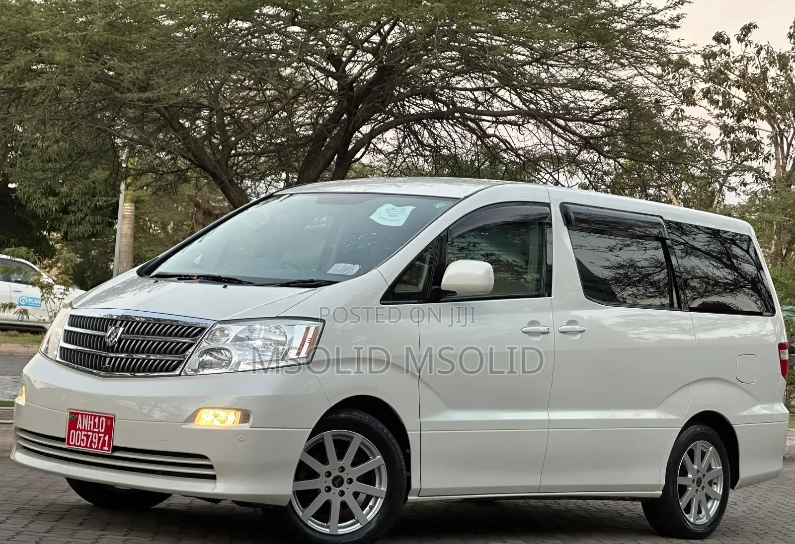 Toyota Alphard 2004 White