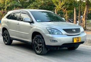 Toyota Harrier 2006 Silver