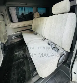 Toyota Noah 2004 White