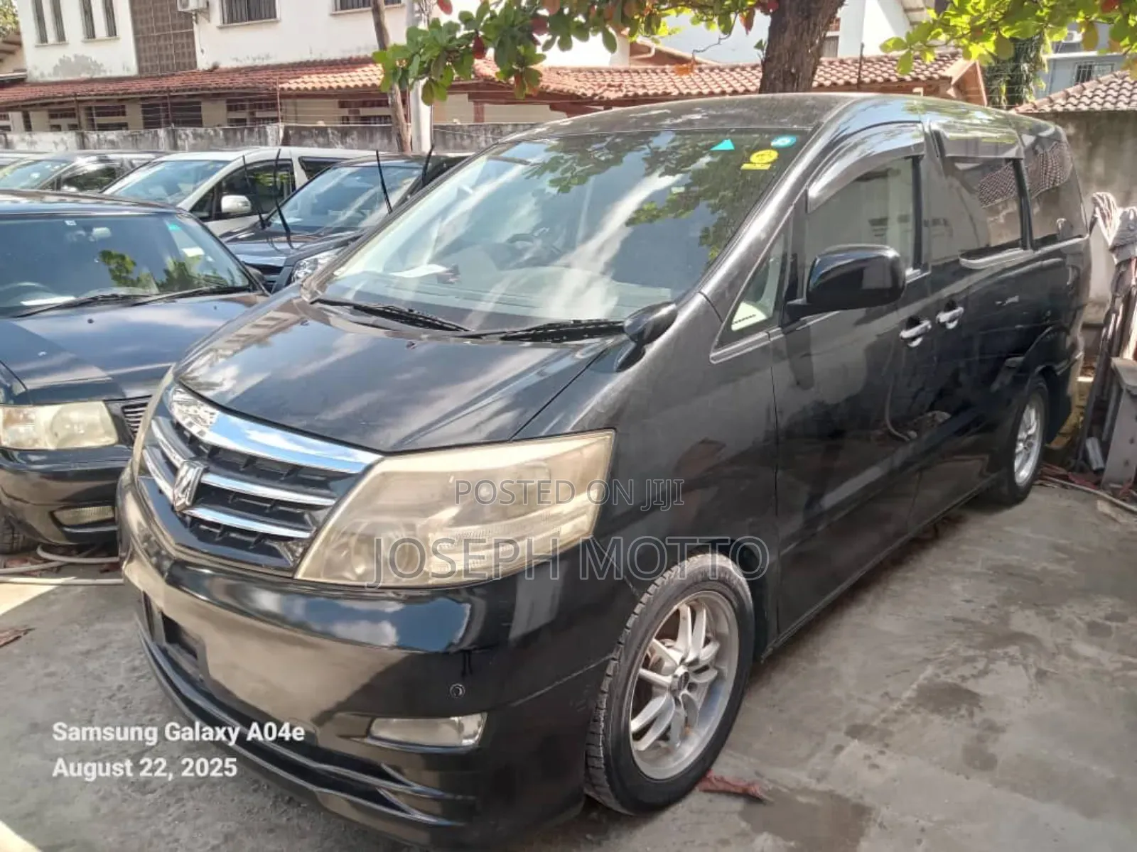 Toyota Alphard 2.4 Petrol AWD 2007 Black