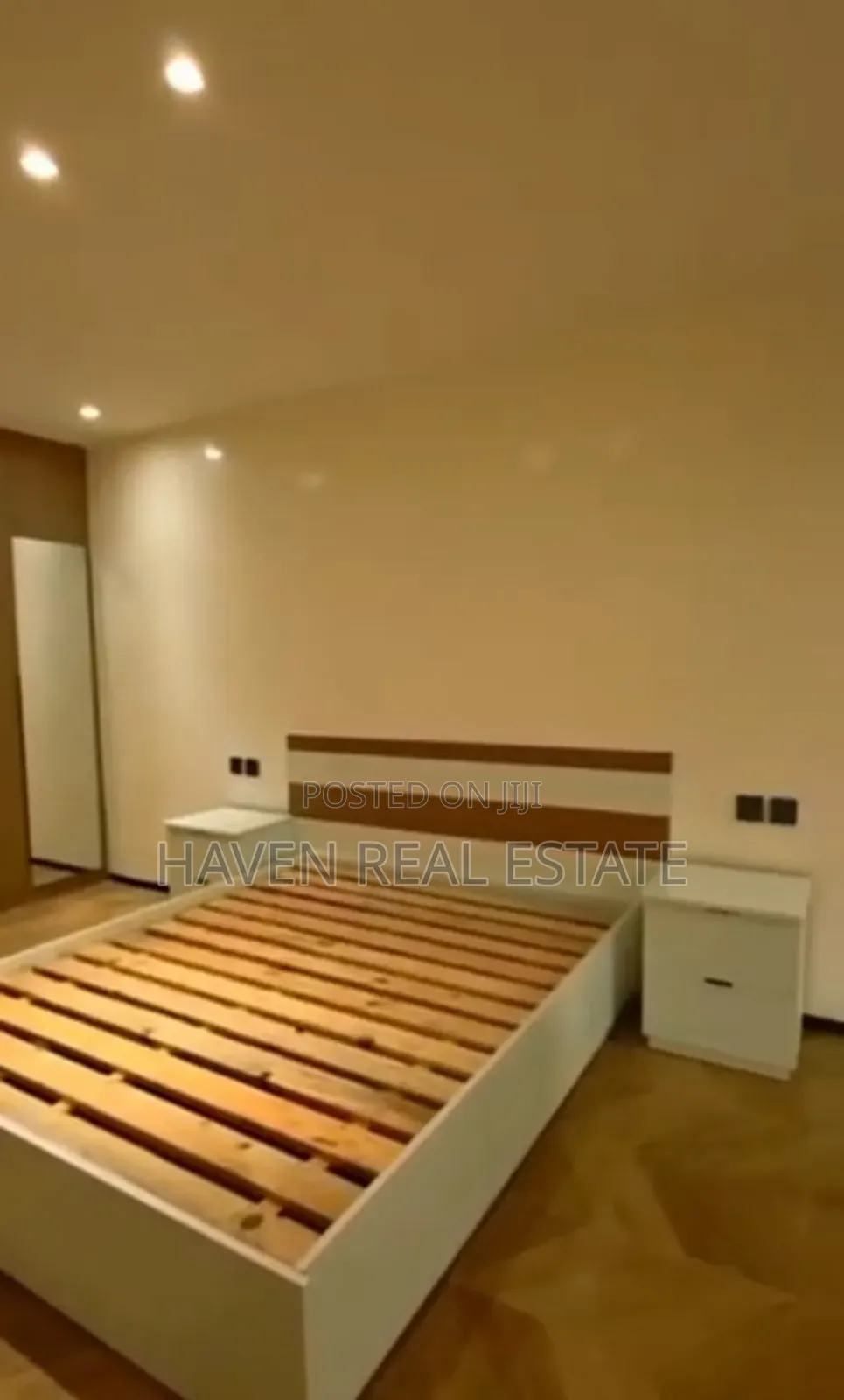 Furnished 3bdrm Duplex in Oyster Bay for rent