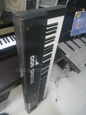 Electric Master Keyboard Studio 900 Fatar