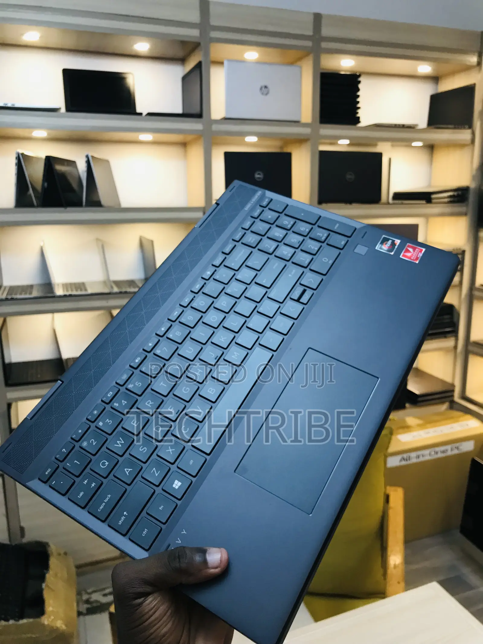 Laptop HP Envy X360 16GB AMD Ryzen 5 SSD 512GB