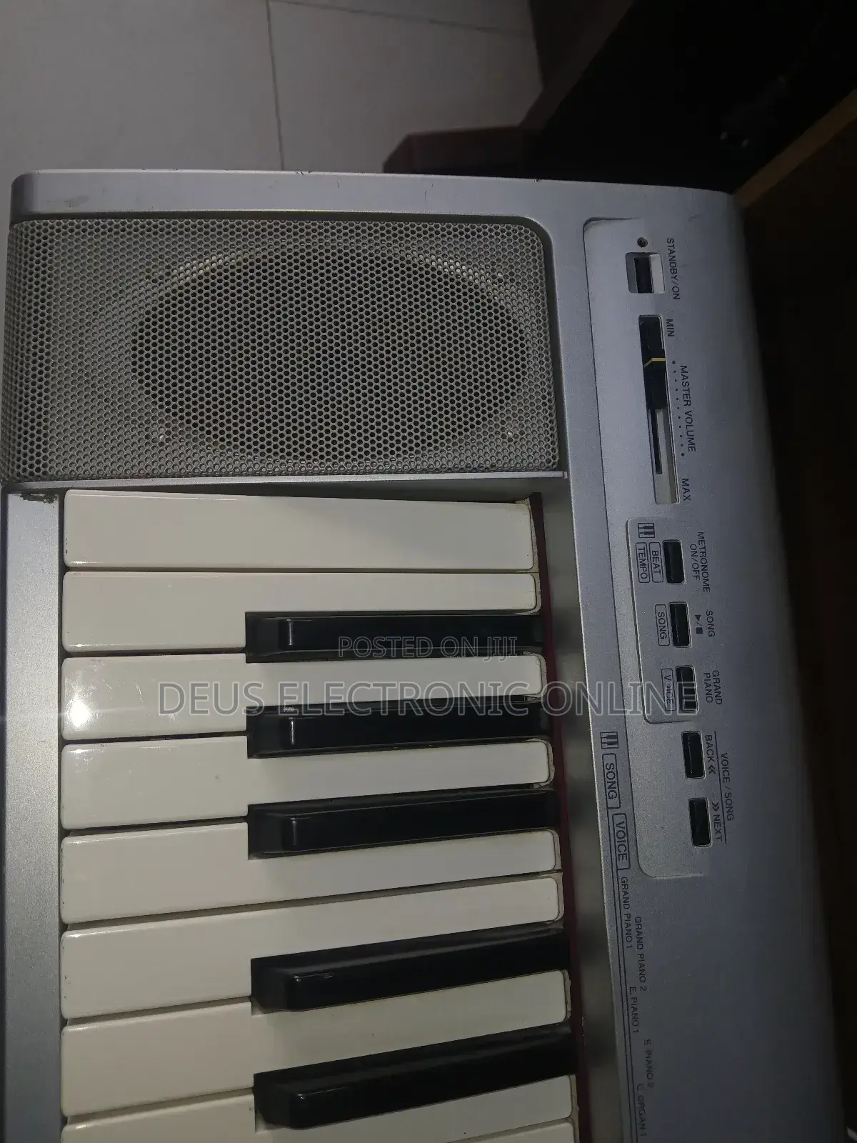 Electric Keyboard Portable Grand Np30