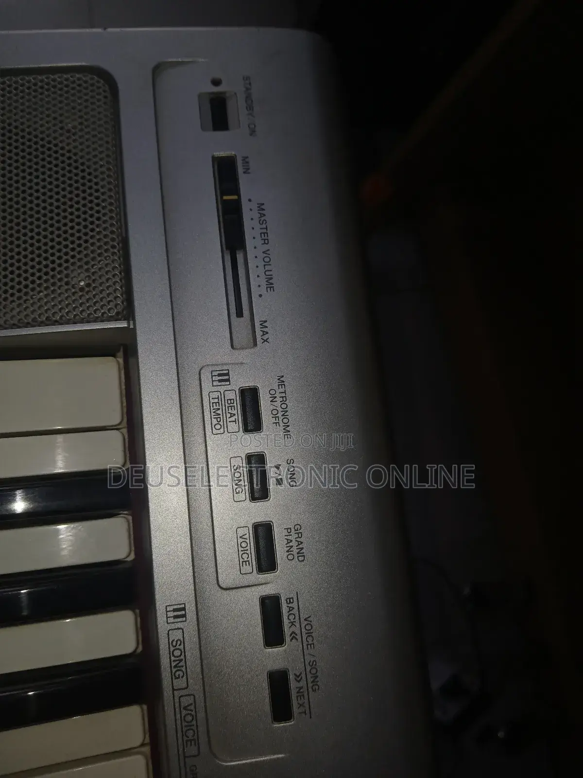 Electric Keyboard Portable Grand Np30