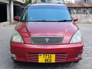 Toyota Opa 2000 Red
