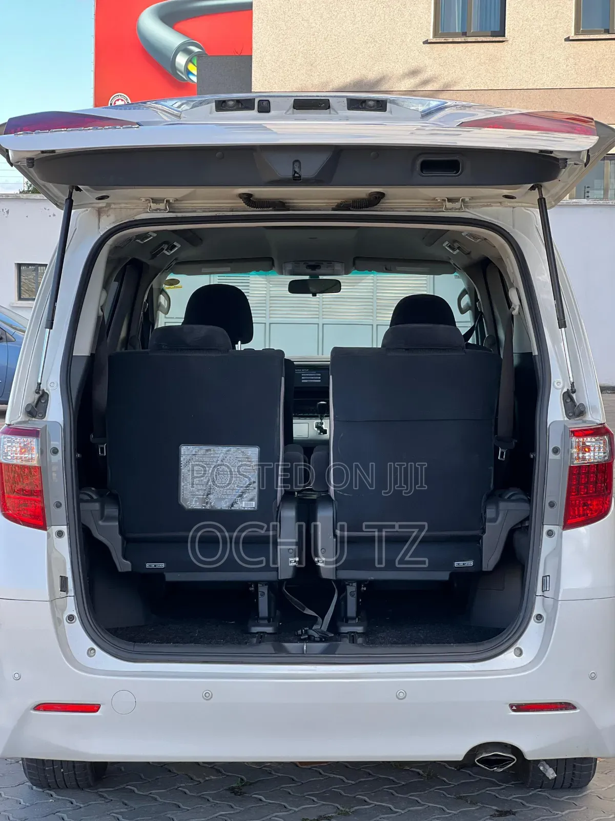 Toyota Alphard 2009 White