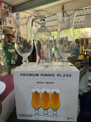 Glass Mwanamke Nyonga