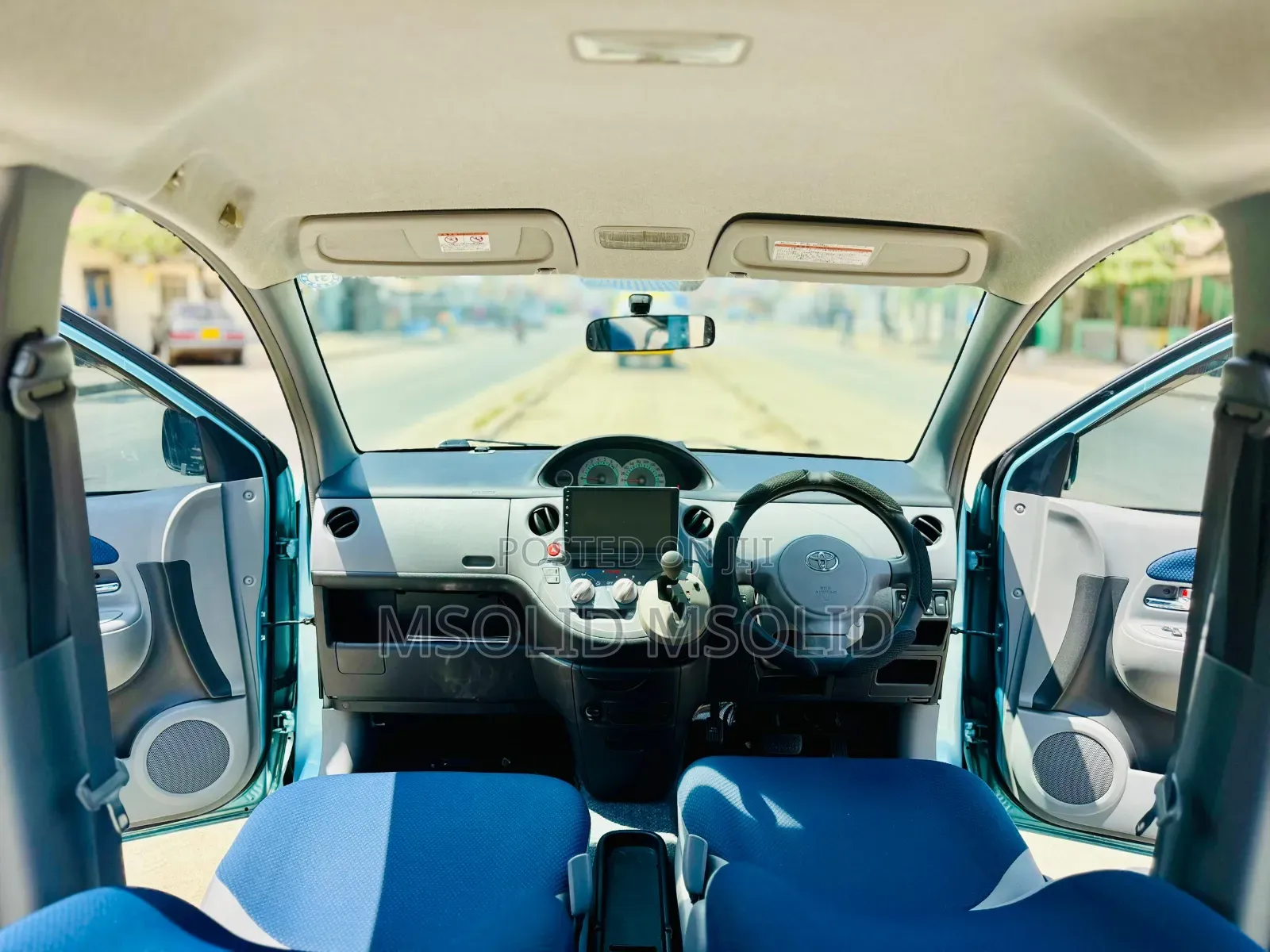 Toyota Sienta 2003 Blue