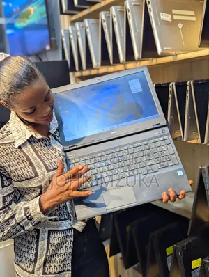 Laptop NEC N22A 8GB Intel Core I3 HDD 500GB