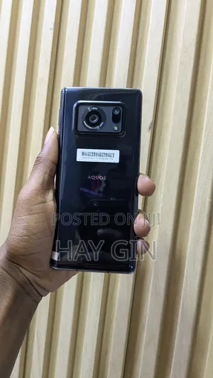 New Mobile Phone 128 GB Black