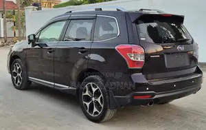 Subaru Forester 2.0XT Touring 4dr SUV AWD (2.0L 4cyl Turbo CVT) 2014 Black