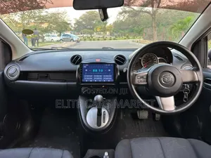 Mazda Demio 2011 Blue