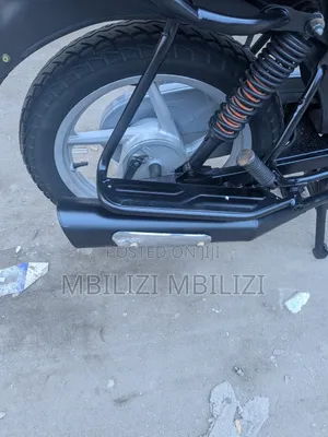 Bajaj Boxer 125 2024 Black