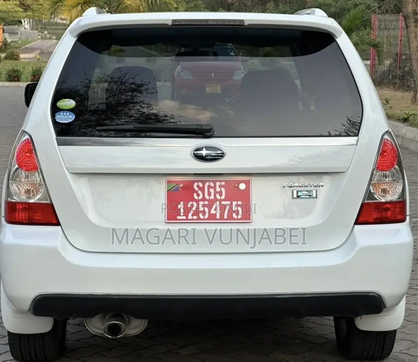 Subaru Forester 2007 Off white