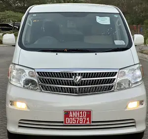 Toyota Alphard 2004 Off white
