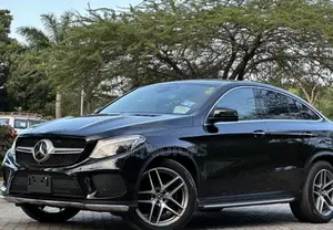 Mercedes-Benz C-Class 2014 Black