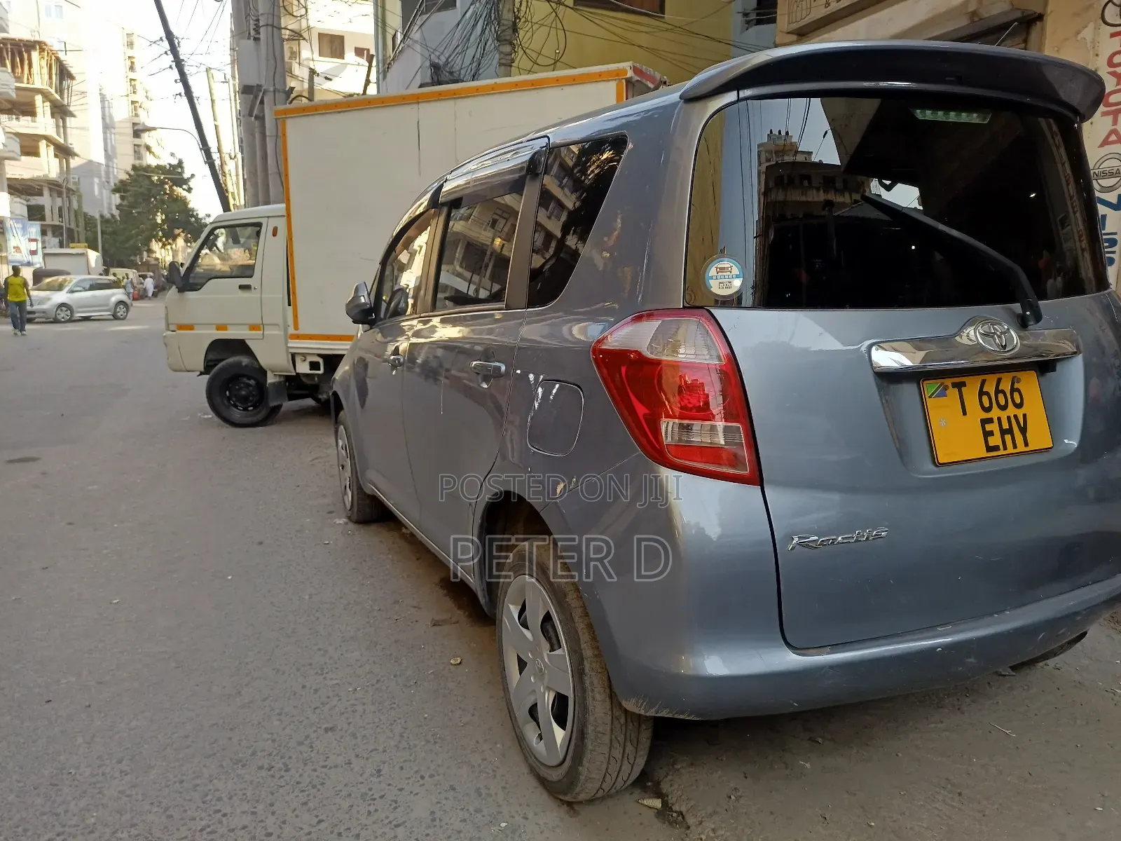 Toyota Ractis 2017 Gray