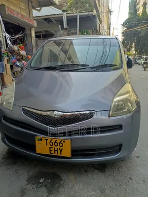 Toyota Ractis 2017 Gray