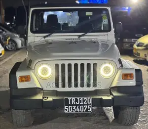 Jeep Wrangler 2003 White
