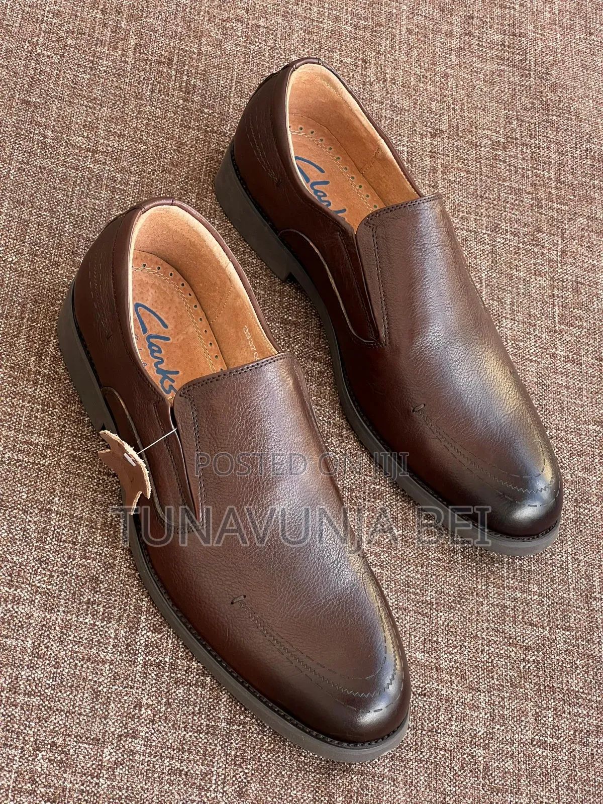 Moca Dark Brown Leather