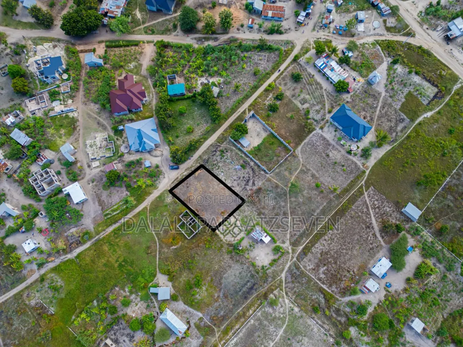 Kiwanja Chenye Ukubwa Wa SQMT 450 Kinauzw Ipo Bunju B Mabwepande Pande