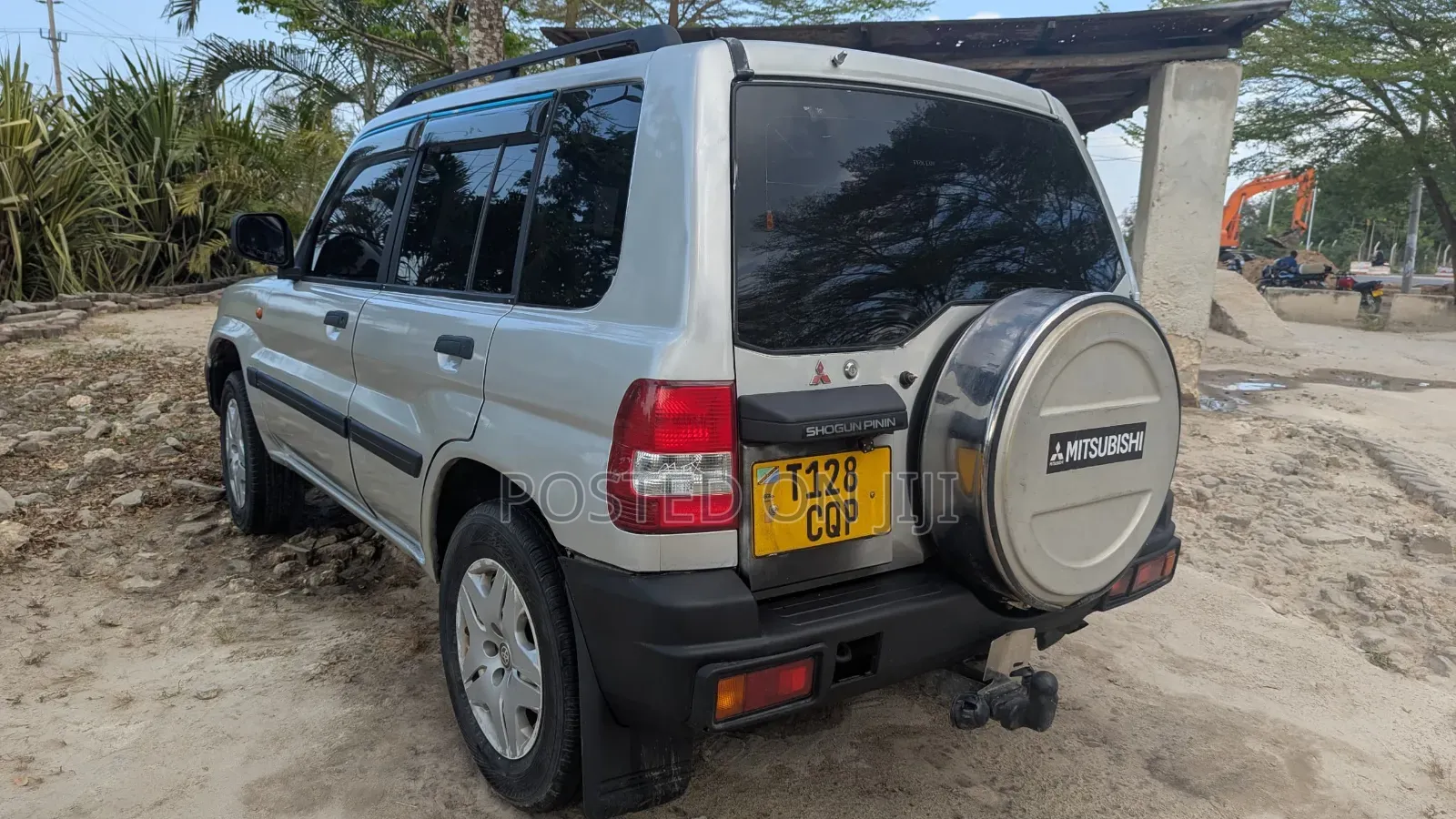 Mitsubishi Shogun 2001 Silver