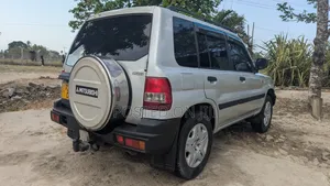 Mitsubishi Shogun 2001 Silver