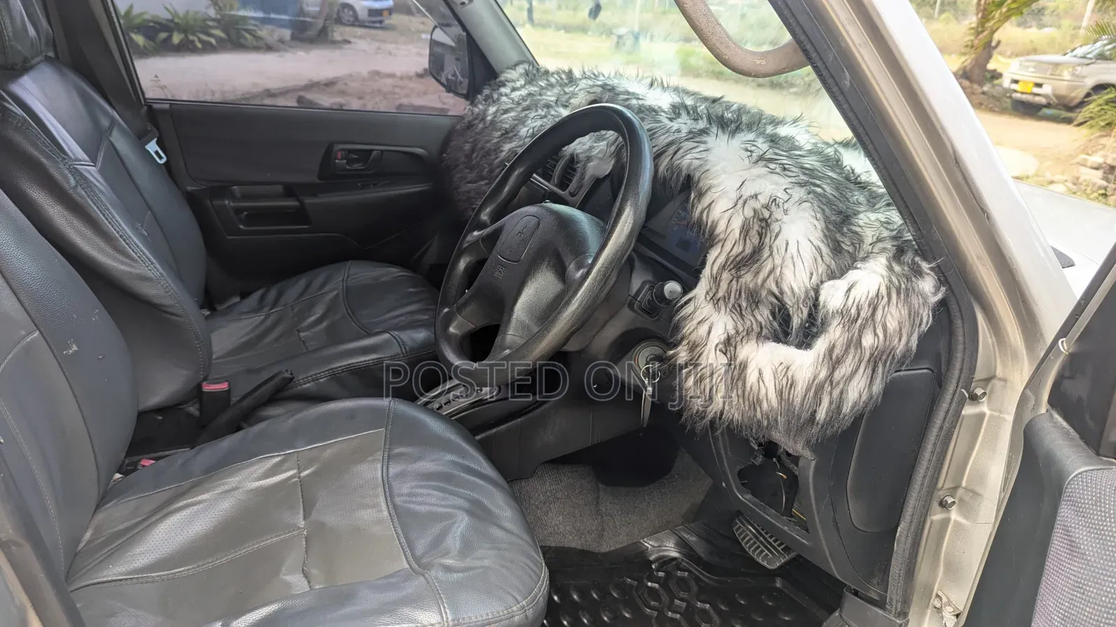 Mitsubishi Shogun 2001 Silver