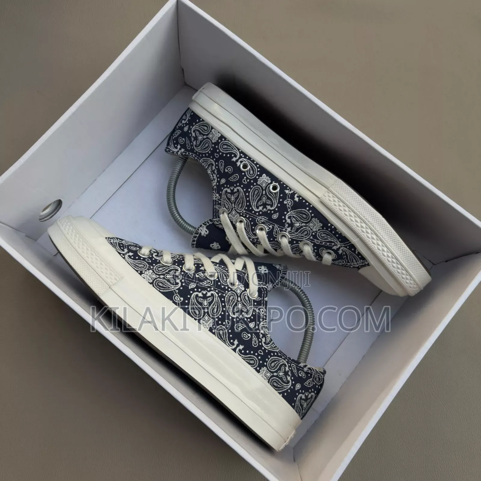 Snoop Dog Converse Short