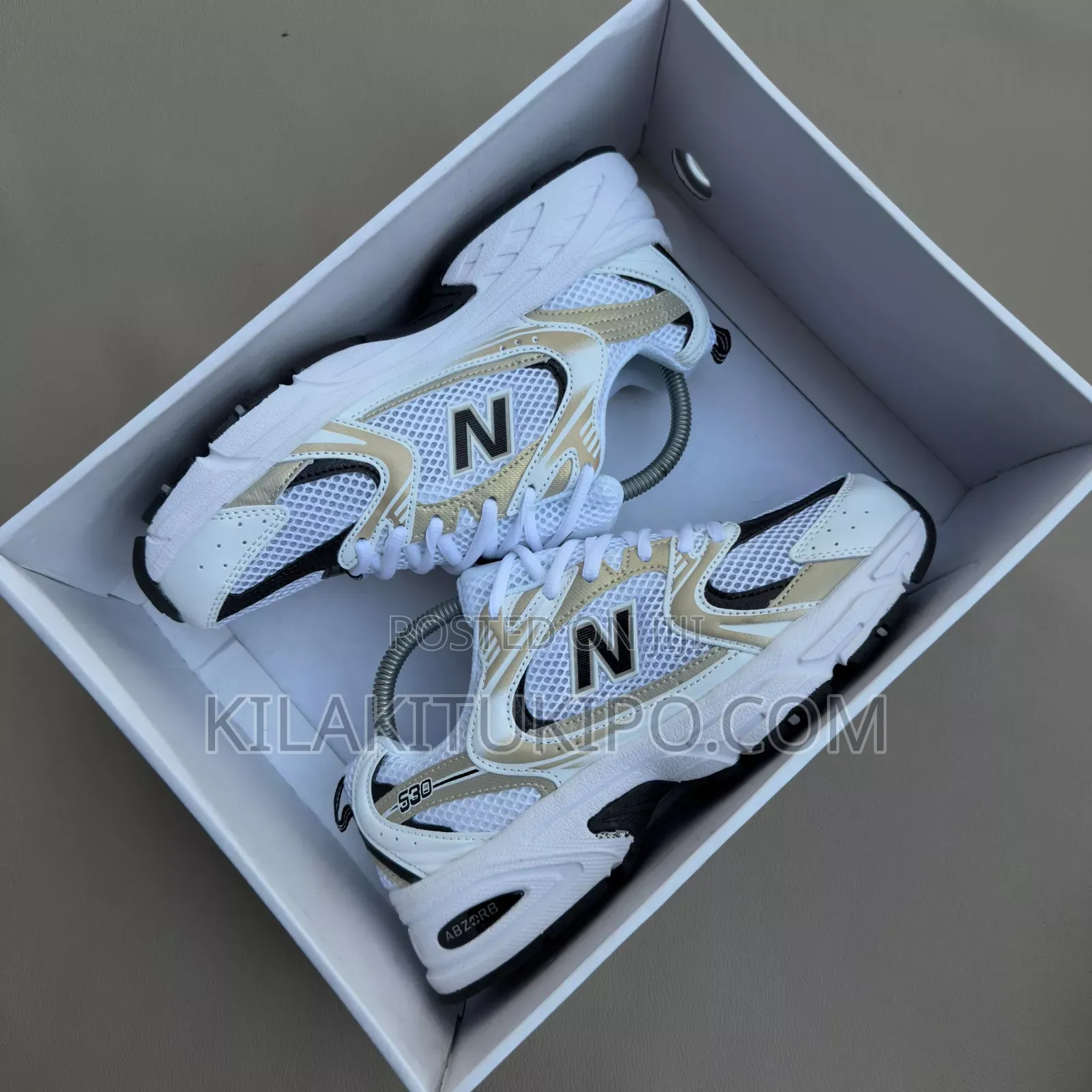 New Balance Sneaker 530