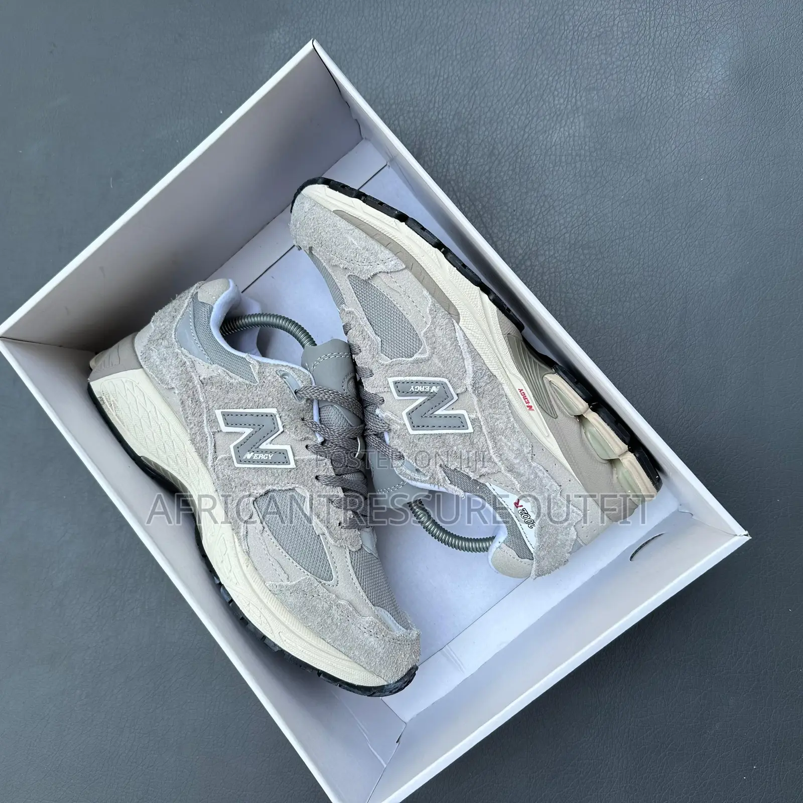 New Balance Men’S 2002r Collection Available Leather Quality Size40–45