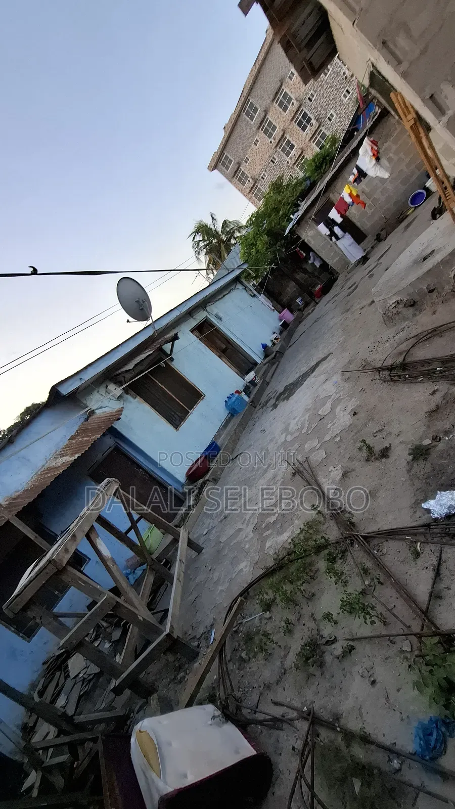 10bdrm Bungalow in Makumbusho Bus Stop, Kinondoni for sale